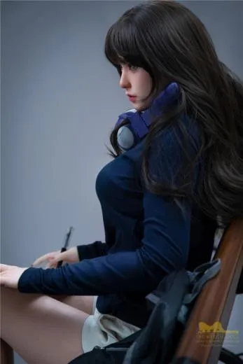 Bambola in silicone Misa 166cm - Image 6