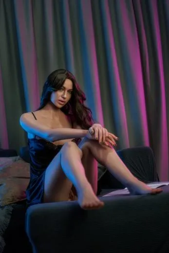 Carmen 170 cm sugande vagina - Image 6