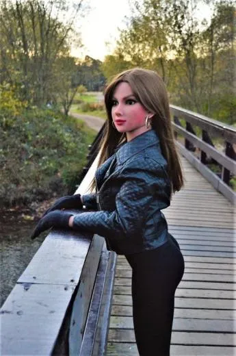 Hellen Park 155cm Muneca Amor - Image 22