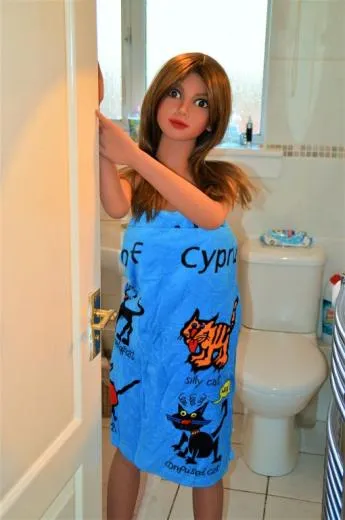 Hellen Shower 155cm Muneca Amor - Image 2