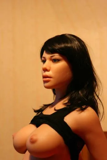 INCRIDIDOLL EMANUELLE GRUNDMODELL - Image 4