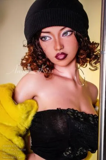 Liefdespop Uta - Image 6