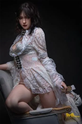Love Doll Isabella - Image 11
