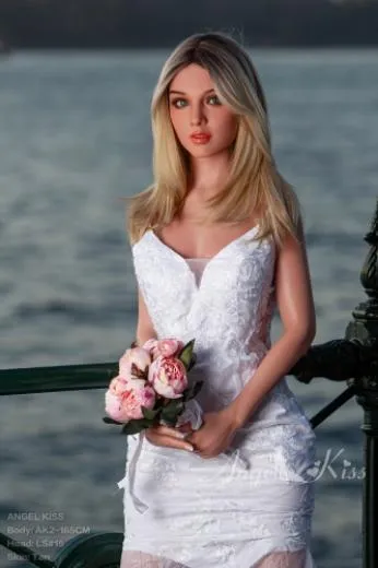 Love Doll Maddision - Image 3