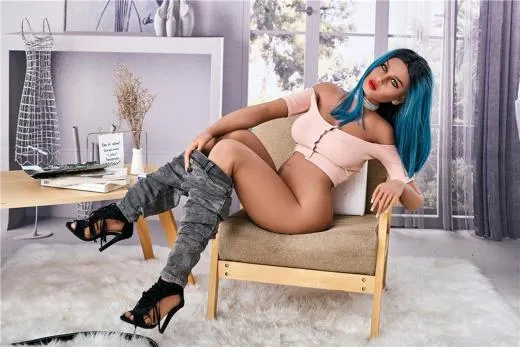 Love Doll Yael - Image 11