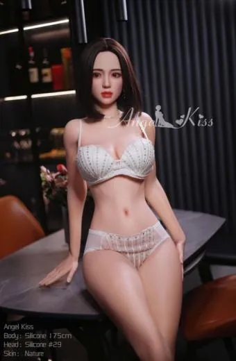 Poupe d'amour Nesta - Image 10