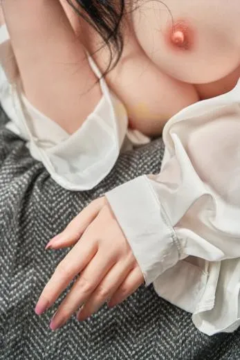 Sandra 164cm poupe en silicone - Image 14