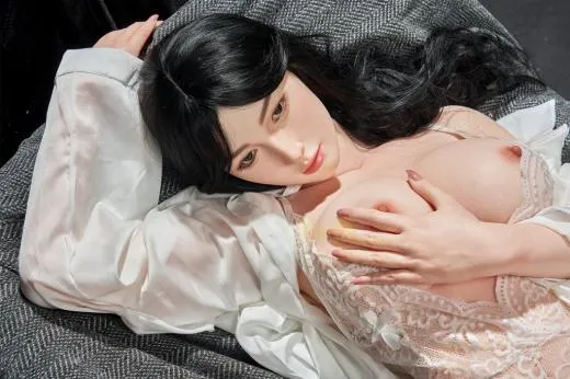 Sandra 164cm poupe en silicone - Image 10