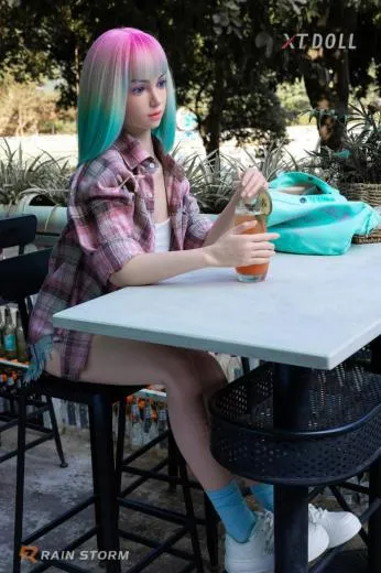 XT-DOLL Amelia - Image 2