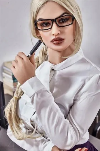 Yael 168cm krleksdocka