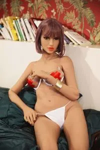 MM-DOCKA JULIA 162 CM C-KUPA