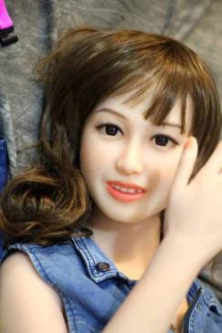 MWM-DOLL KIKA 145 CM #139