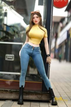 Ragel Love Doll