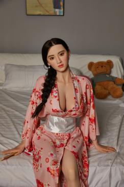Evelyn 165cm Liebespuppe