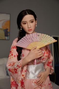 Evelyn 165cm Liebespuppe