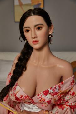 Evelyn 165cm Liebespuppe