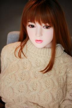 EBL-DOLL TESSA 138CM