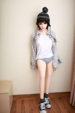 EBL-DOLL RIVA 138CM