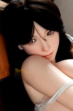 Chicci 166cm silicone doll