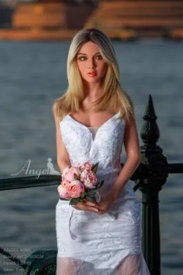 Krleksdocka Maddision