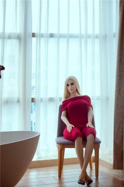 Love Doll Suzie 170cm - Image 5