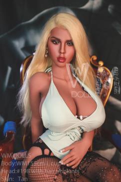 WM DOLL HEDDA 155 cm - Image 12