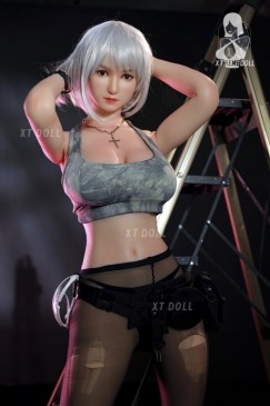 XT-Doll Lola 160cm - Image 4